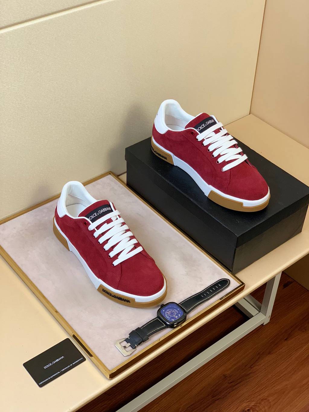 D*G sneaker
